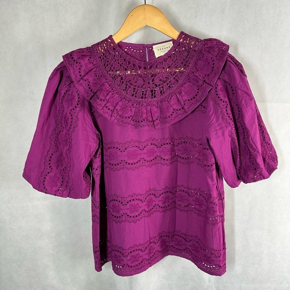 Sezane Elsa Embroidered Eyelet Top Size 36 US 4 Small